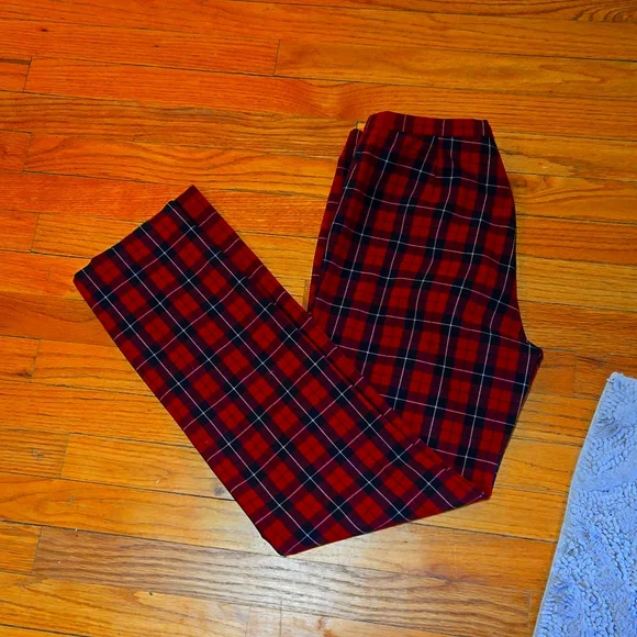 Jones New York straight leg red plaid slacks. - Picture 1 of 7
